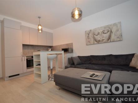 . | Pronájem bytu, 2+kk, 50 m²