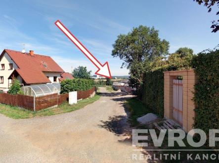 . | Prodej - pozemek pro bydlení, 1 300 m²