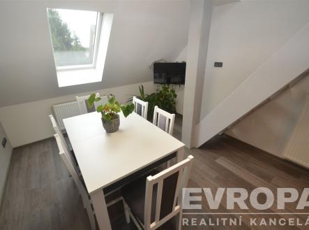 . | Prodej - dům/vila, 225 m²