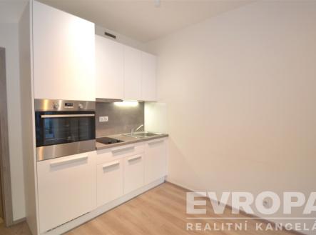 . | Pronájem bytu, 1+kk, 30 m²