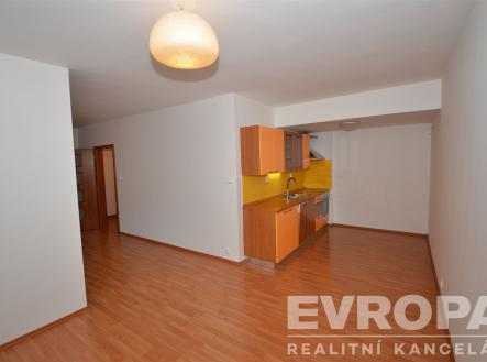 . | Pronájem bytu, 2+kk, 61 m²