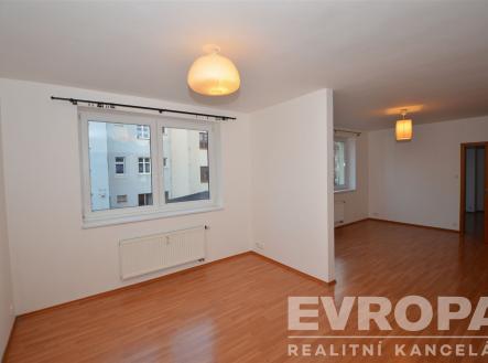 . | Pronájem bytu, 2+kk, 61 m²