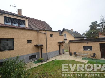 . | Prodej - dům/vila, 225 m²