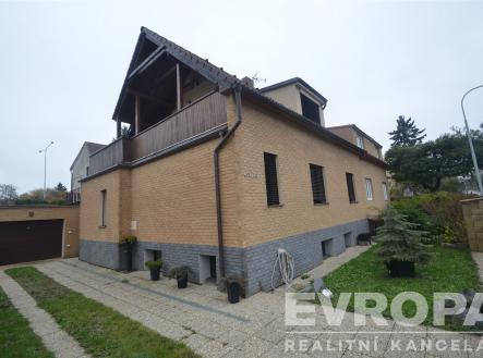 . | Prodej - dům/vila, 225 m²