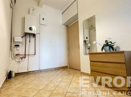 . | Pronájem bytu, 2+kk, 51 m²