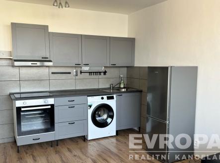 . | Pronájem bytu, 2+kk, 37 m²