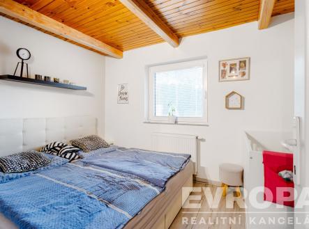 . | Pronájem - dům/vila, 73 m²