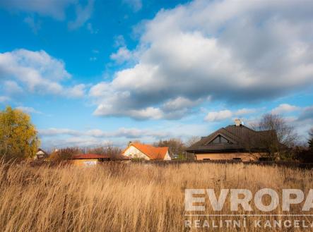 . | Prodej - pozemek pro bydlení, 590 m²