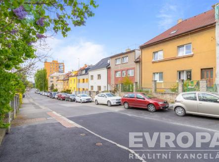 . | Prodej bytu, 4+1, 104 m²