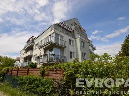 . | Pronájem bytu, 3+kk, 60 m²