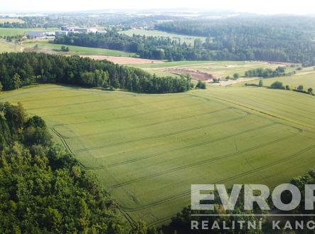 . | Prodej - pozemek, zemědělská půda, 53 749 m²