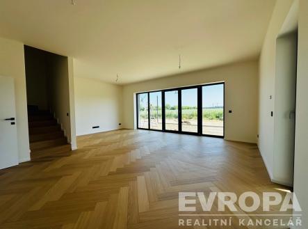 . | Prodej - dům/vila, 135 m²