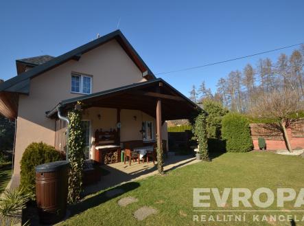 . | Prodej - dům/vila, 214 m²