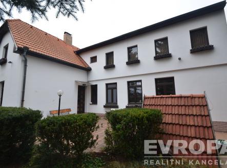 . | Prodej - dům/vila, 406 m²