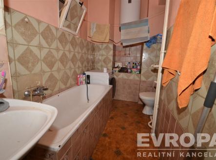 . | Prodej - dům/vila, 226 m²