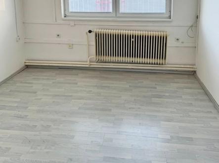 . | Pronájem - kanceláře, 15 m²
