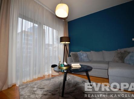 . | Pronájem bytu, 2+kk, 82 m²