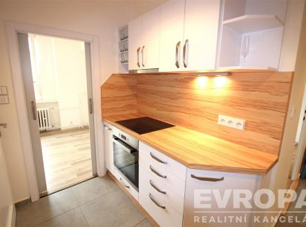 . | Pronájem bytu, 2+1, 42 m²