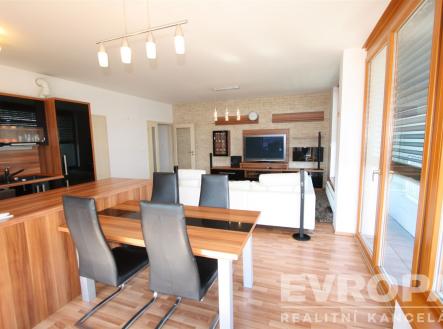 . | Prodej bytu, 4+kk, 117 m²