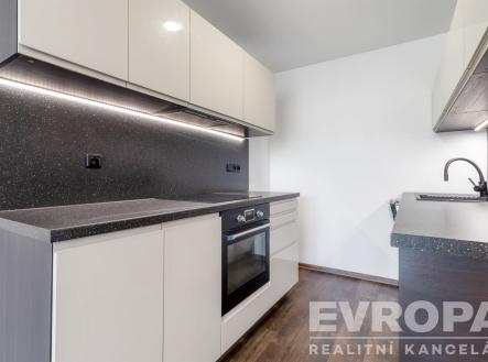 . | Prodej bytu, 2+kk, 40 m²