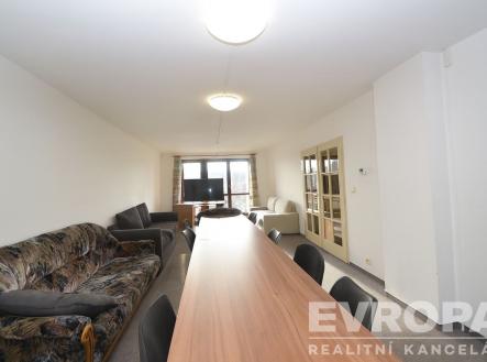 . | Prodej - dům/vila, 235 m²