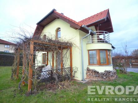 . | Pronájem bytu, 2+kk, 58 m²