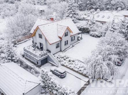 . | Prodej - dům/vila, 205 m²