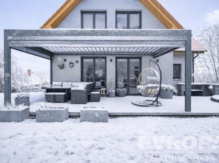 . | Prodej - dům/vila, 205 m²