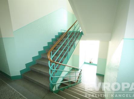 . | Pronájem bytu, 1+kk, 33 m²