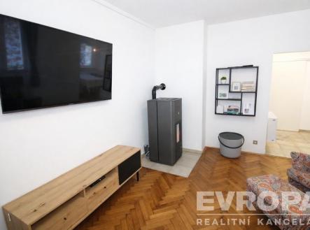 . | Pronájem - dům/vila, 82 m²