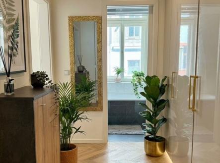 . | Pronájem bytu, 2+kk, 64 m²