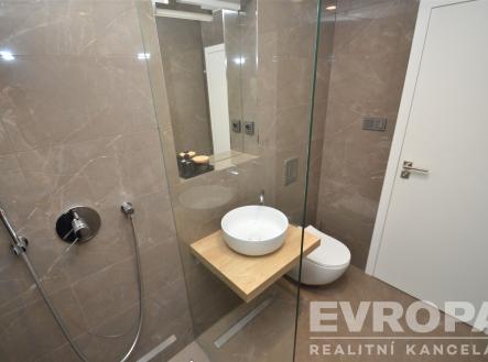 . | Pronájem bytu, 2+kk, 55 m²