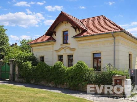 . | Prodej - dům/vila, 131 m²