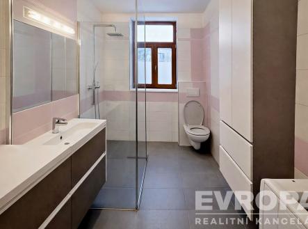 . | Prodej - dům/vila, 131 m²