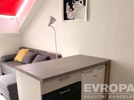 . | Pronájem bytu, 2+kk, 49 m²