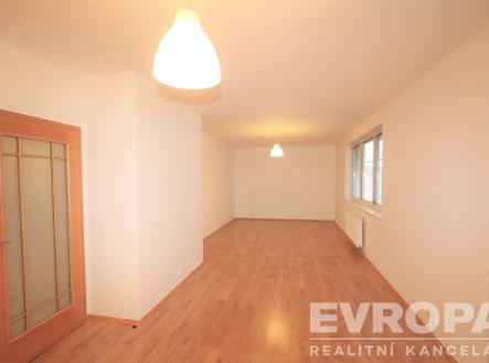 . | Pronájem bytu, 2+kk, 73 m²
