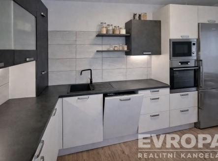 . | Pronájem bytu, 3+1, 68 m²