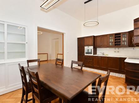 . | Pronájem bytu, 3+1, 94 m²
