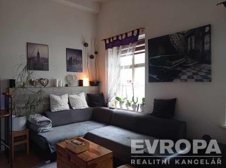 . | Pronájem bytu, 2+kk, 52 m²