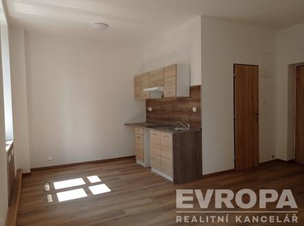 . | Pronájem bytu, 1+kk, 34 m²