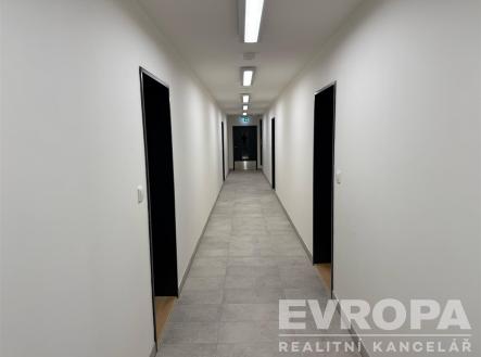 . | Pronájem bytu, 2+kk, 48 m²