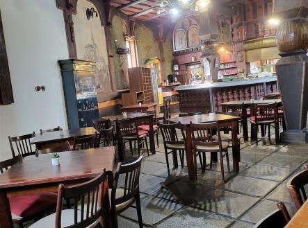 . | Pronájem - restaurace, 180 m²