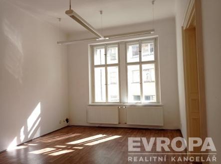 . | Pronájem - obchodní prostor, 25 m²