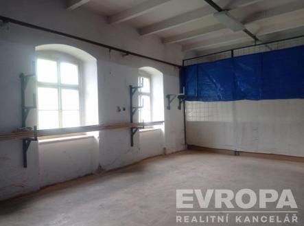 . | Pronájem - skladovací prostor, 43 m²