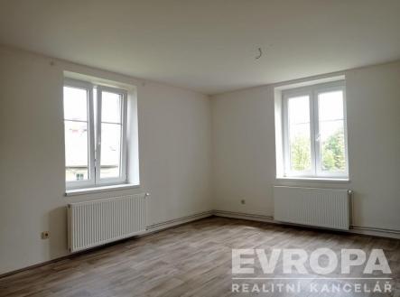 . | Pronájem bytu, 3+1, 95 m²