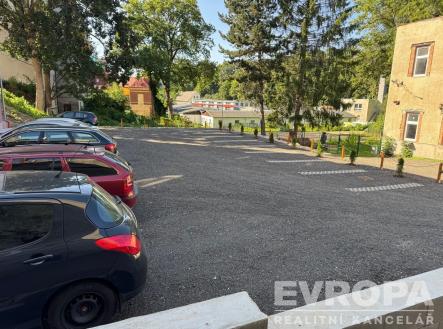 . | Pronájem - malý objekt/garáž