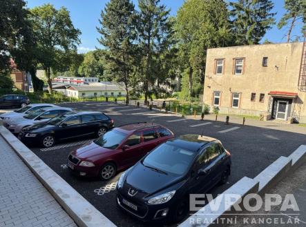 . | Pronájem - malý objekt/garáž