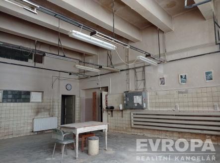 . | Pronájem - výrobní prostor, 180 m²