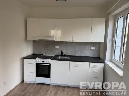 . | Pronájem bytu, 4+kk, 63 m²