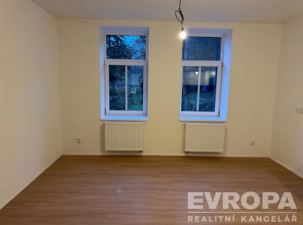 . | Prodej bytu, 1+kk, 32 m²